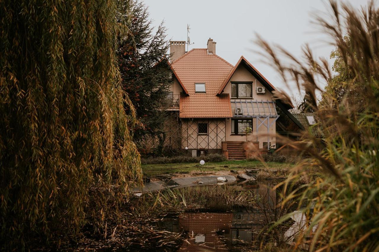 Villa Garden Oleśnica Esterno foto